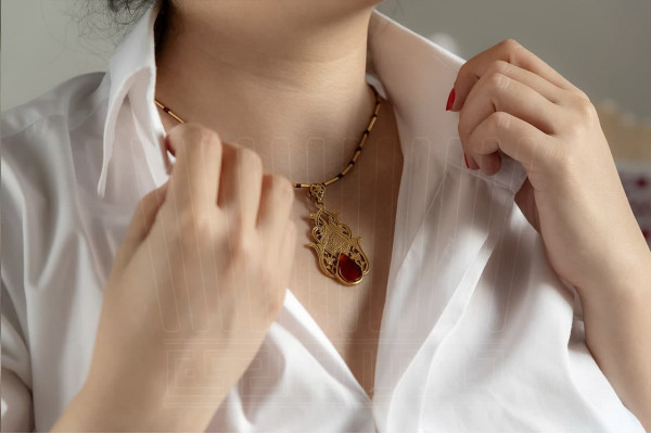 Engraved Jewelry Agate 