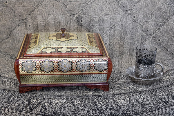 Inlay Chocolate Dish